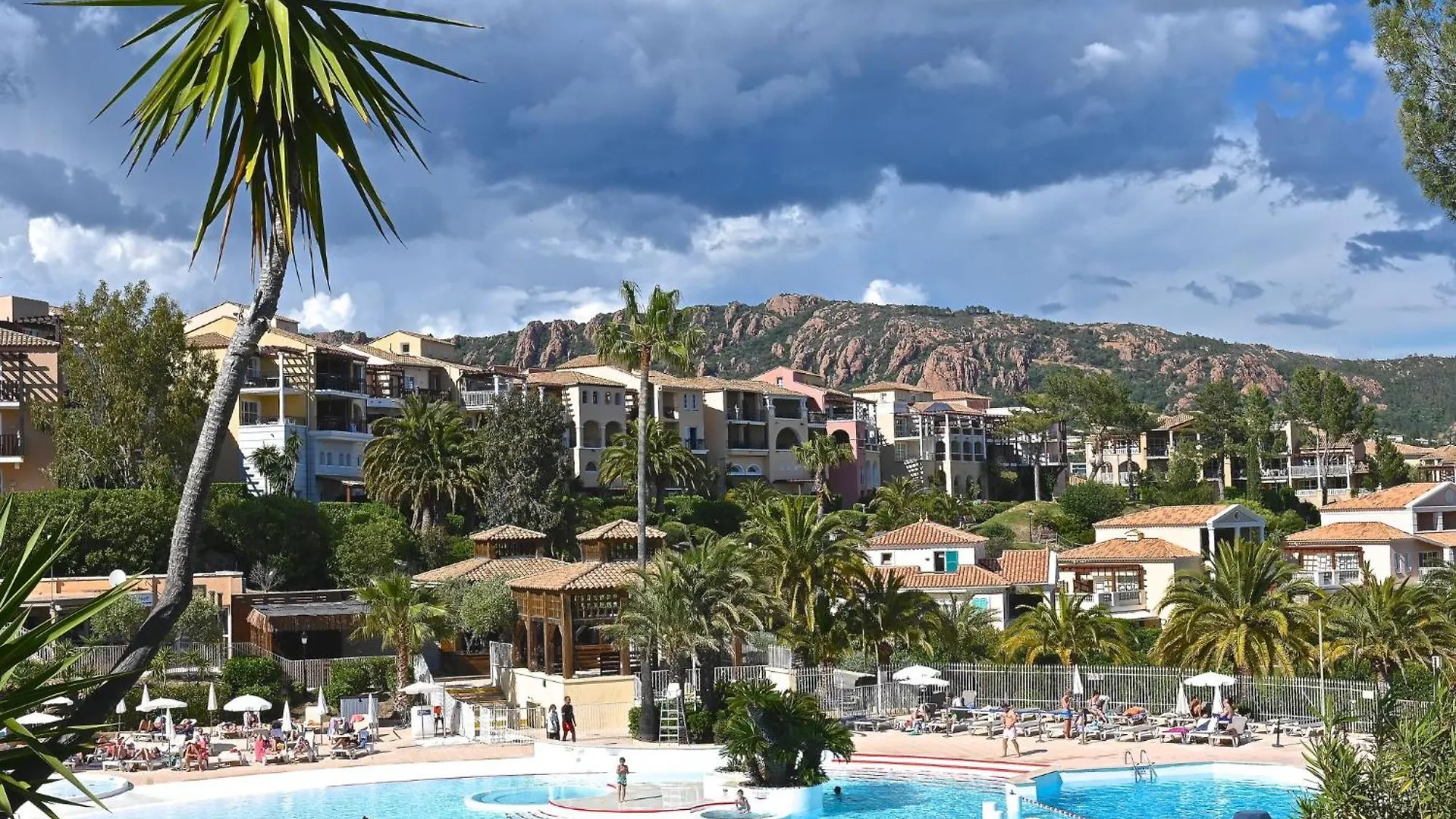 Apartment Village Cap Estérel - Le Village-68 Saint-Raphaël